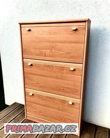 botnik-se-tremi-zasuvkami-patry-76-x-127-x-17-cm-2-kusy