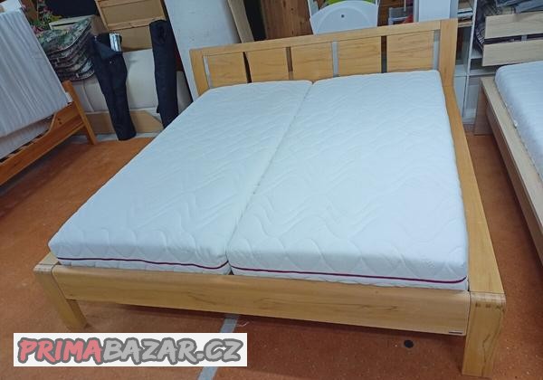 prodam-hezke-letiste-z-masivu-180-x-200-cm