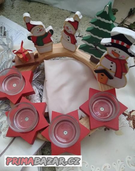 Adventní věnec nový....a zdarma podnos