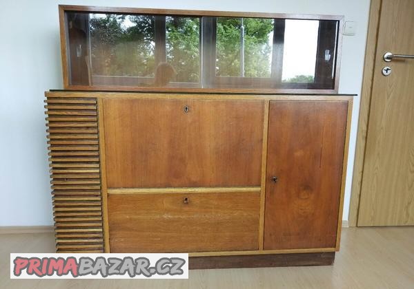 prodam-sekretar-30-leta