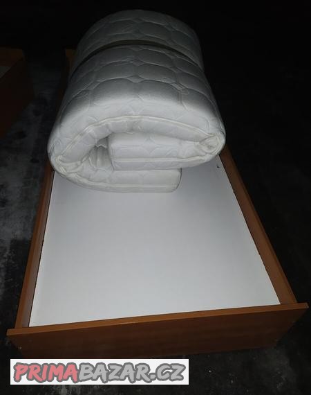 kvalitni-postel-valenda-s-matraci-90-cm-v-dobrem-stavu