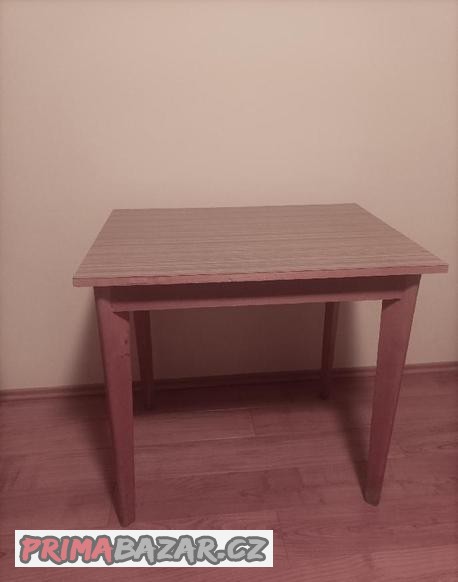 kuchynsky-stul-80x60-cm