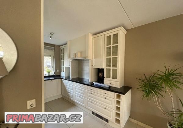 kuchynska-linka-venkovni
