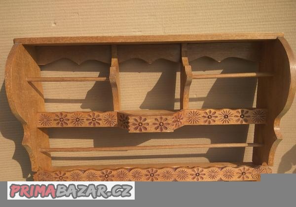 drevena-kuchynska-policka-retro