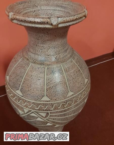 Prodám vazu LEVNĚ výška 80cm