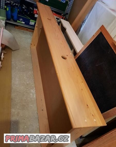 šuúplík pod postel (smrk)