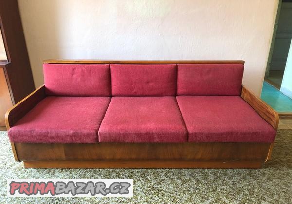 starozitna-rozkladaci-sedacka-valenda-nebo-postel-matrace