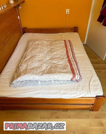 postel-140x200cm-masiv-lakovany-vcetne-rostu-a-matrace