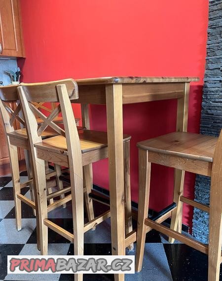 jidelni-stul-a-4-zidle