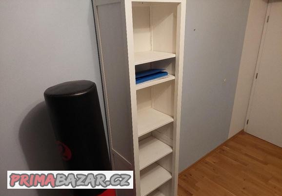 prodam-knihovnu-ikea-hemnes
