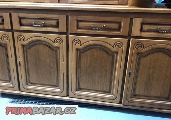 rustikalni-nabytek-do-jidelny-ci-obyvaciho-pokoje