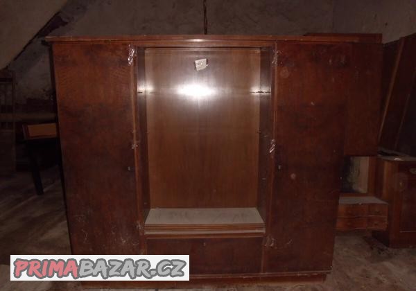 stara-prosvetlena-skrin