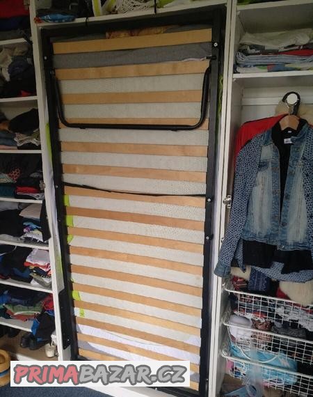 vestavena-postel-do-skrine-pax-ikea