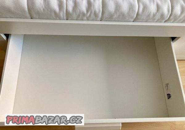 rozkladaci-postel-brimnes-ikea