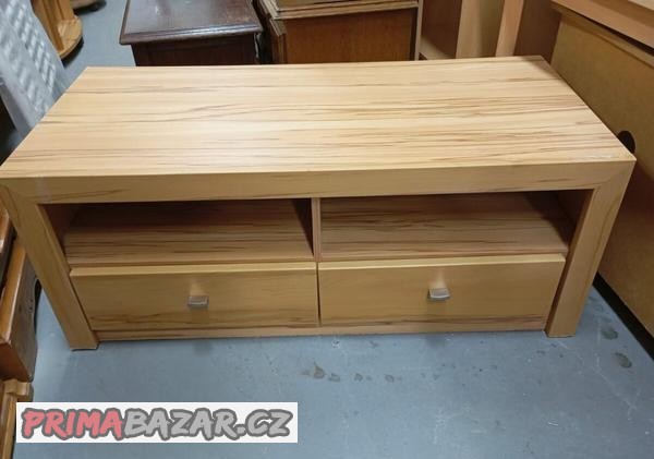 moderni-tv-board-se-supliky