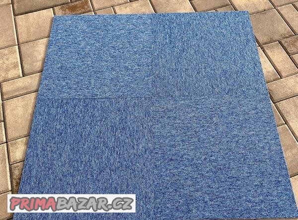 kobercove-ctverce-stredne-modra-barva-20-m2