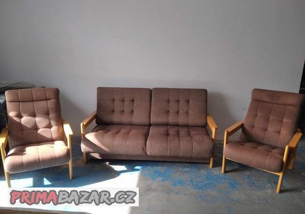 masivni-rozkladaci-sedaci-souprava-se-2-kresly