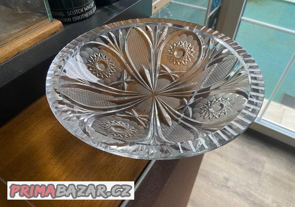 kristalova-misa-cena-za-kus-praha-6