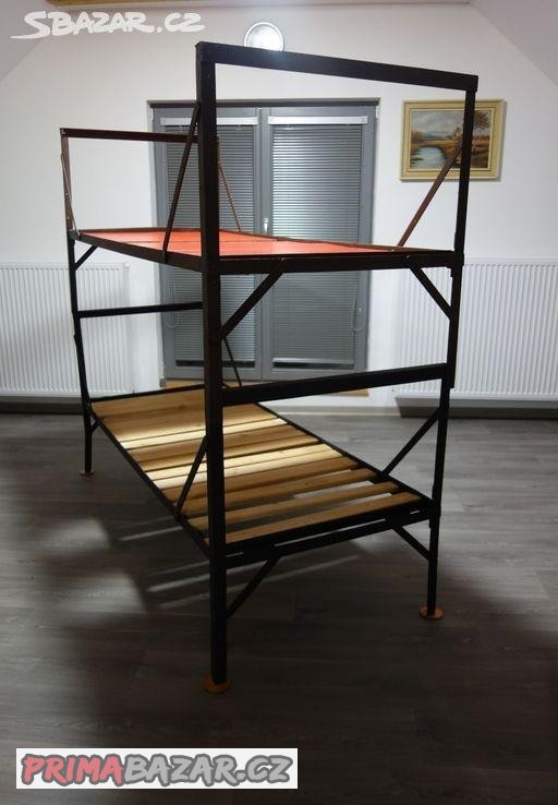 palanda-postel-luzko-nytovana-ocel