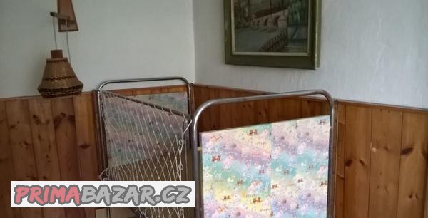 detska-kovova-postylka