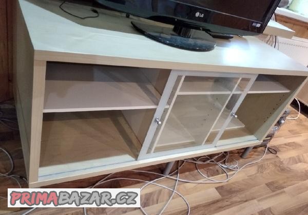 ikea-tv-stolek-briza