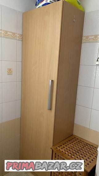 koupelnove-skrine-zrcadlo