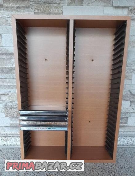 nastenny-dreveny-organizer-na-50-kusu-cd