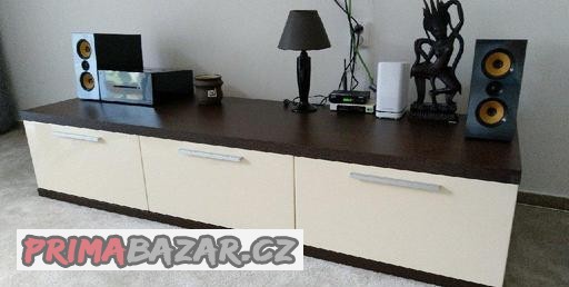 Designová nízká skříňka Palermo