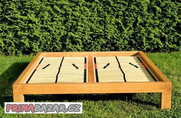 dubova-postel-z-hranolu-200x180-s-matracem