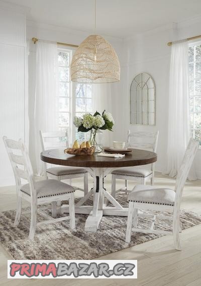 luxusni-jidelna-ve-vintage-stylu