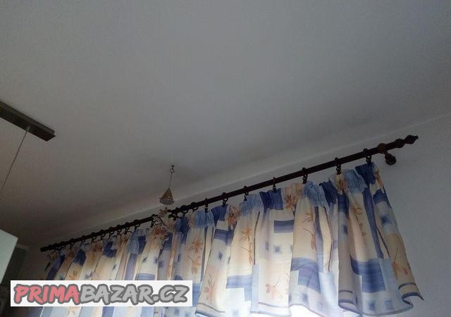 zaclonka-ubrus-4x-prostirani-konzole