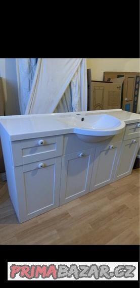 ideska a umyvadlo