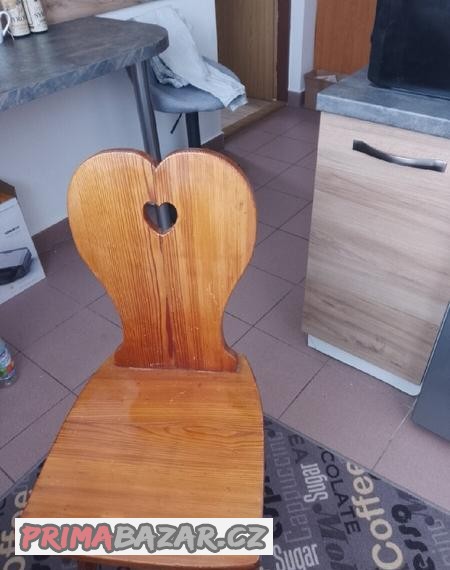 jidelni-stul-masiv-zidle-2x