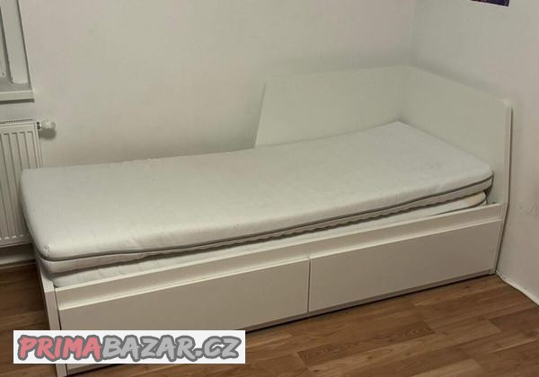 postel-rozkladaci-gauc-pohovka-flekke-ikea