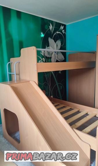 poschodova-postel