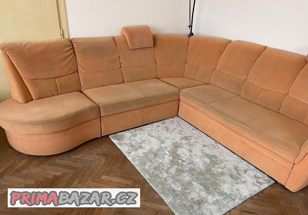 sedacka-4-dily-s-ulozny-prostorem-a-k-prespani