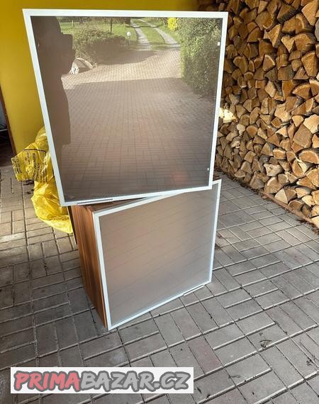 krasne-moderni-skrine-s-mlecnym-sklem