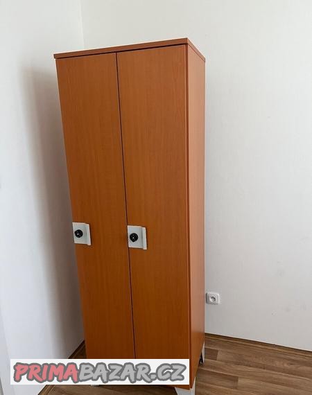 Skříňky - jedno a dvouskříň - šatní š-v-h-mm 1750-600-400 mm