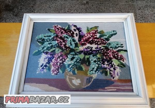 Starý (retro) vyšívaný obraz šeříky  - 70,5 x 57 x 4,5 cm