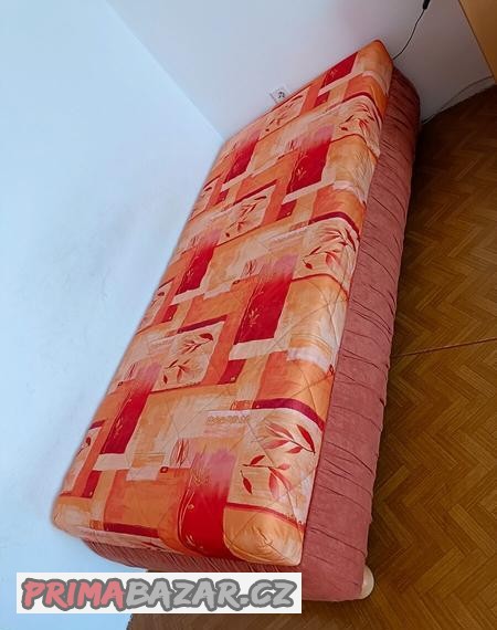 postel-s-uloznym-prostorem-90200