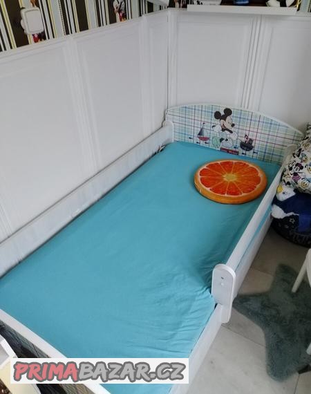 detska-postel-mickey-mouse