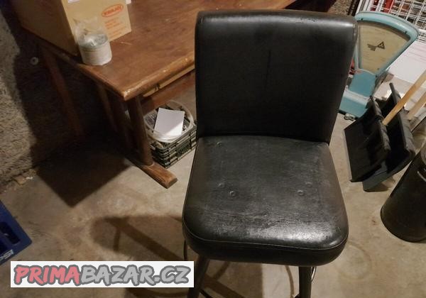 Barová židle - černá