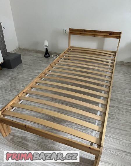poslem-s-ramem-znacky-ikea