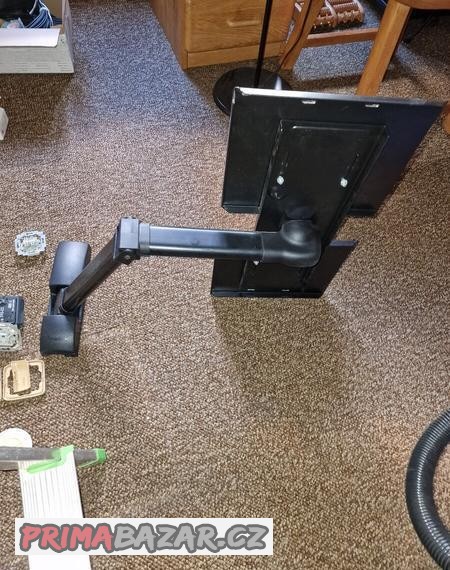 Držák na TV, věž apod.