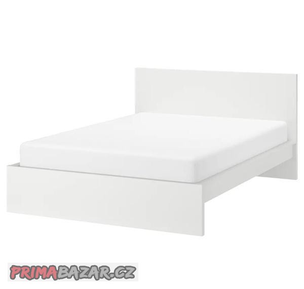 postel-ikea-malm-bila