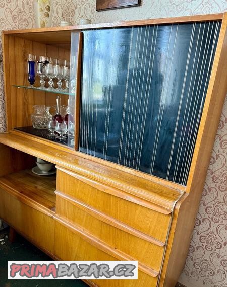 retro-sekretar-jitona