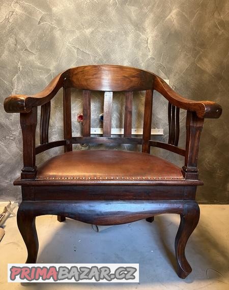 holandske-historicke-kreslo