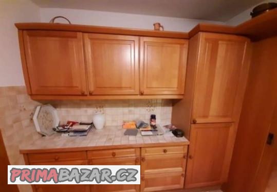 kuchynska-linka-z-nemecka-masivni-dvirka-velka-kuchyne