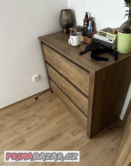 komoda-hneda