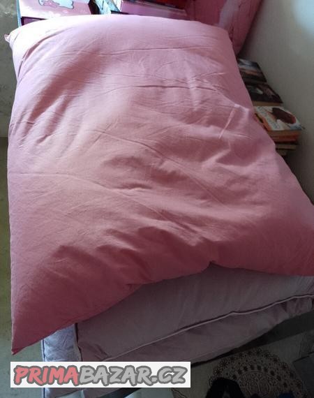 perove-prikryvky-a-polstare